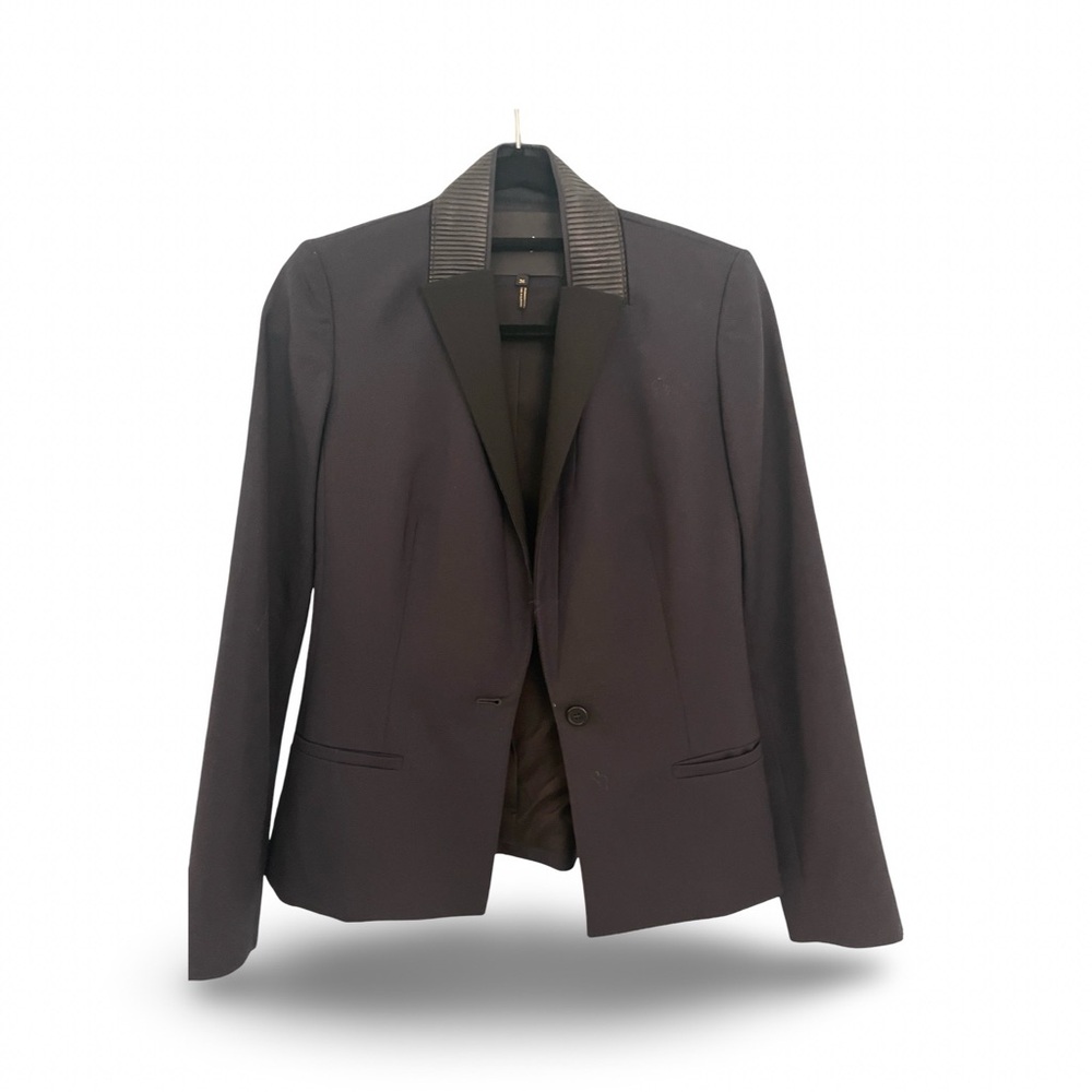 Maje Black Tailored Blazer with Notched Lapels